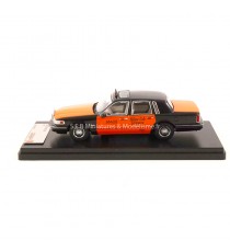 LINCOLN TOWN CAR TAXI USA YELLOW CAB 1966 - 1:43 côté gauche