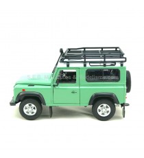 LAND ROVER DEFENDER 90 GREEN WITH ROOF RACK 1992 1:24 WELLY left side